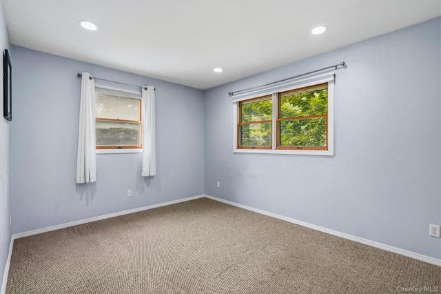 35 Lake Drive, Greenwood Lake, NY 10925