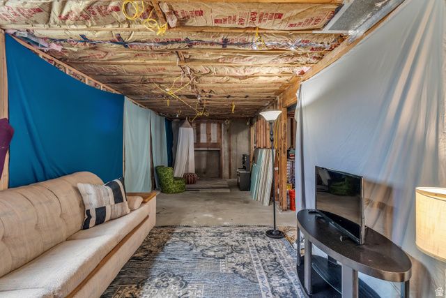 9880 S FLORENCE WAY, South Jordan, UT 84095