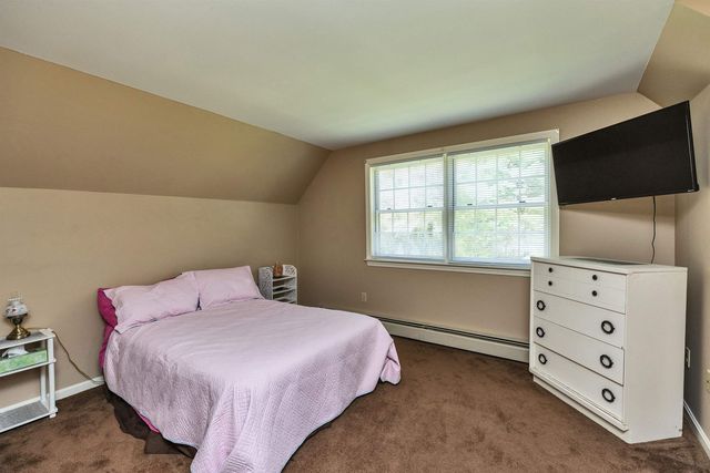 6 Nancy Lane, Hooksett, NH 03106