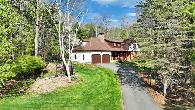 6 Nancy Lane, Hooksett, NH 03106