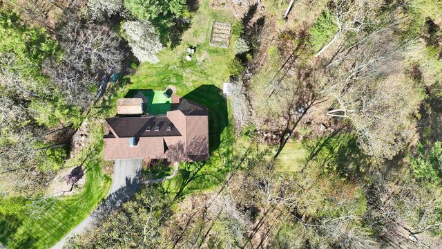 6 Nancy Lane, Hooksett, NH 03106