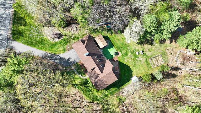 6 Nancy Lane, Hooksett, NH 03106