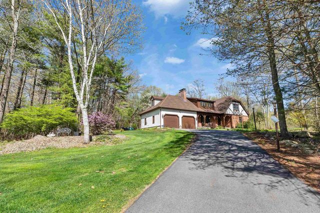 6 Nancy Lane, Hooksett, NH 03106