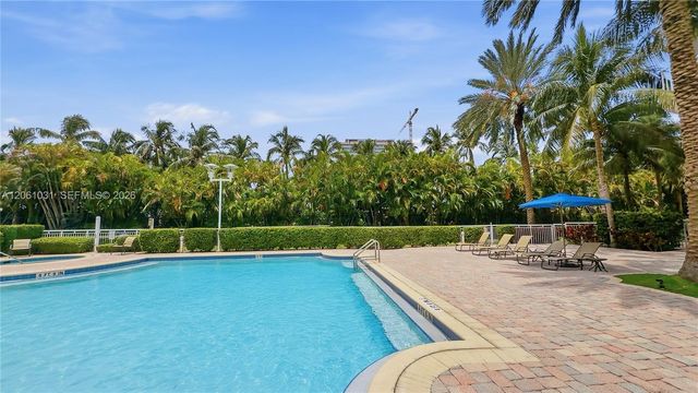1755 E Hallandale Beach Blvd 2303E, Hallandale Beach, FL 33009