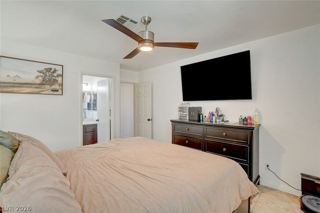 4834 Spring Falls Way, North Las Vegas, NV 89031