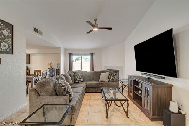 4834 Spring Falls Way, North Las Vegas, NV 89031