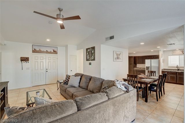 4834 Spring Falls Way, North Las Vegas, NV 89031