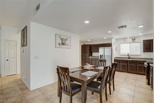 4834 Spring Falls Way, North Las Vegas, NV 89031