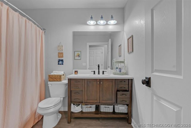 2322 S Cedar Street, Sapulpa, OK 74066