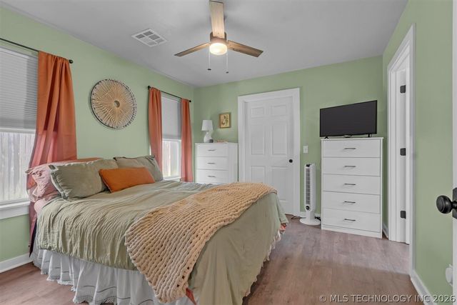 2322 S Cedar Street, Sapulpa, OK 74066