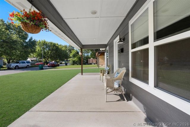 2322 S Cedar Street, Sapulpa, OK 74066