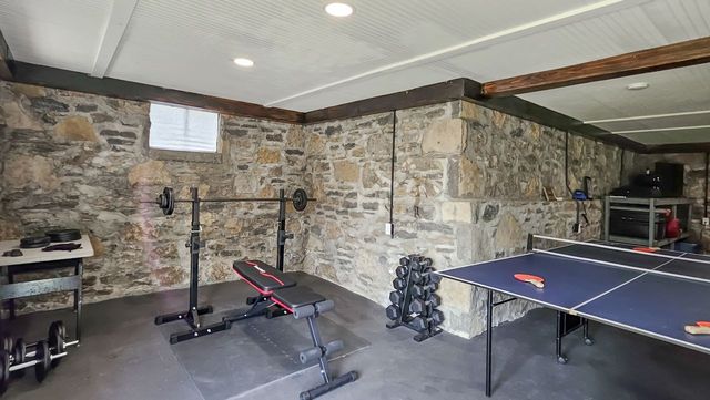 710 Hatcher Dr, Fayetteville, TN 37334