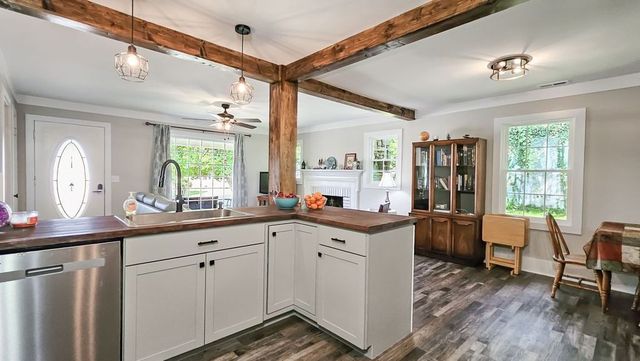 710 Hatcher Dr, Fayetteville, TN 37334