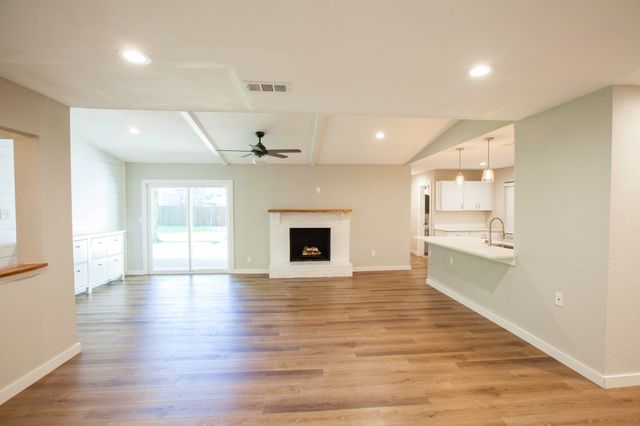 3346 Townsend Drive, Dallas, TX 75229