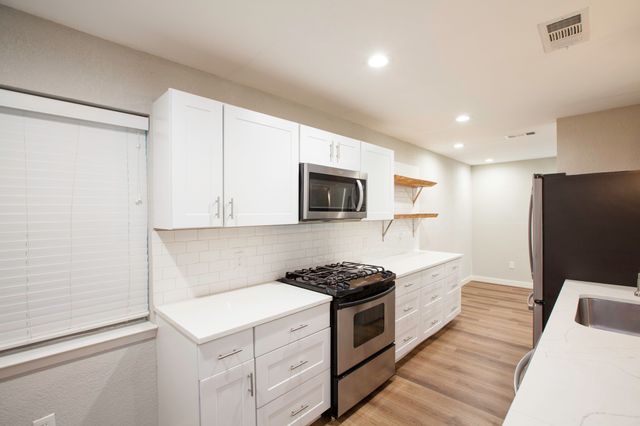 3346 Townsend Drive, Dallas, TX 75229