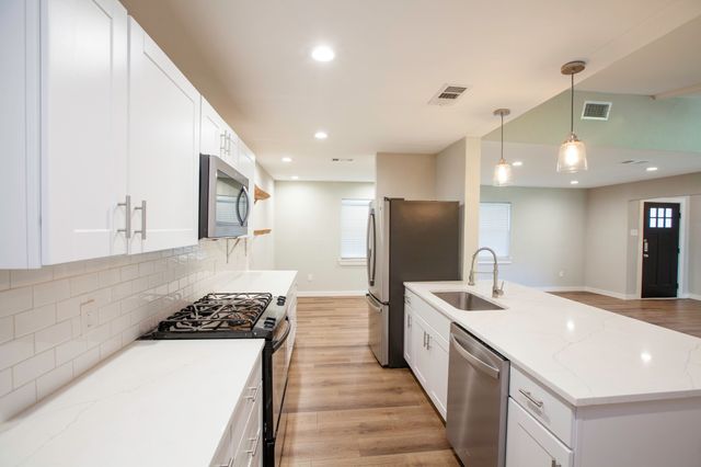 3346 Townsend Drive, Dallas, TX 75229