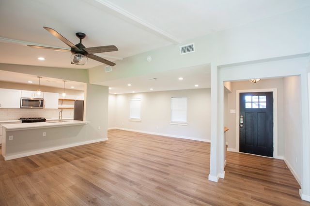 3346 Townsend Drive, Dallas, TX 75229