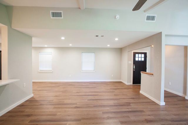 3346 Townsend Drive, Dallas, TX 75229