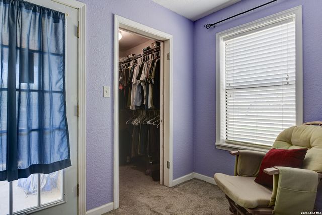 135 Pullman, La Vernia, TX 78121