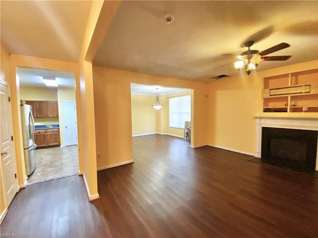 217 W Gilbert ST, Hampton, VA 23669