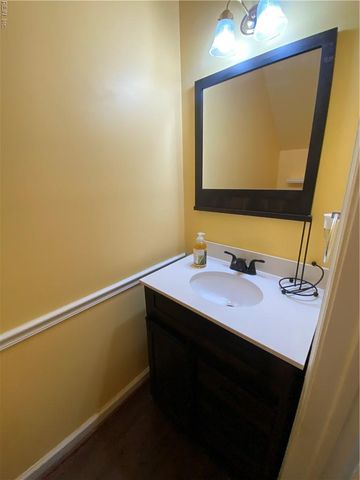 217 W Gilbert ST, Hampton, VA 23669