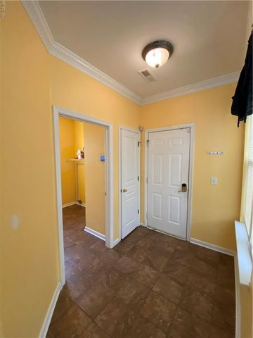 217 W Gilbert ST, Hampton, VA 23669