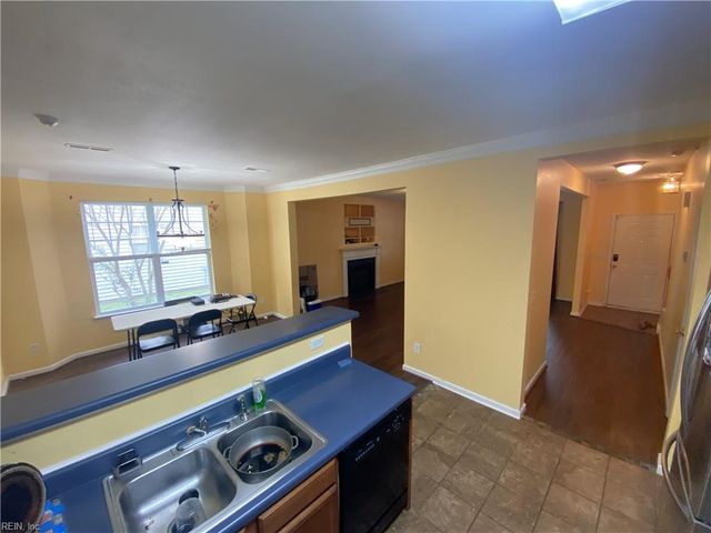 217 W Gilbert ST, Hampton, VA 23669