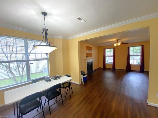 217 W Gilbert ST, Hampton, VA 23669