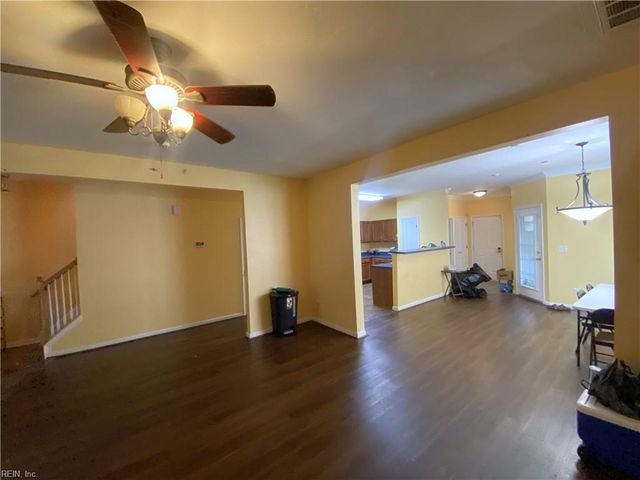 217 W Gilbert ST, Hampton, VA 23669