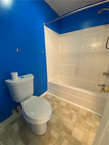 217 W Gilbert ST, Hampton, VA 23669