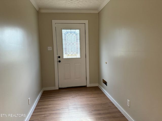 545 E Brushy Valley Drive, Powell, TN 37849