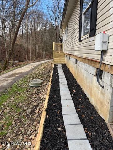 545 E Brushy Valley Drive, Powell, TN 37849