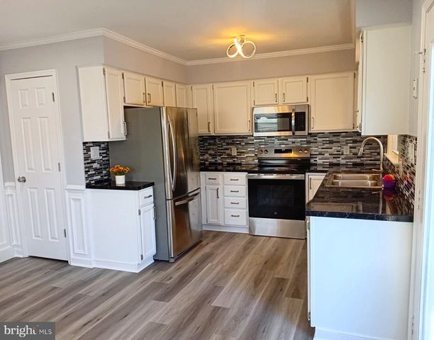 7113 SHARON RD, Fredericksburg, VA 22407