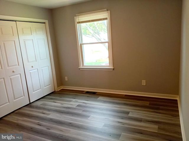 7113 SHARON RD, Fredericksburg, VA 22407