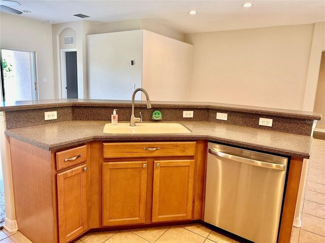 9249 EDISTRO PLACE, New Port Richey, FL 34654