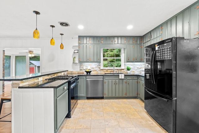 2335 Tilson Circle, Decatur, GA 30032