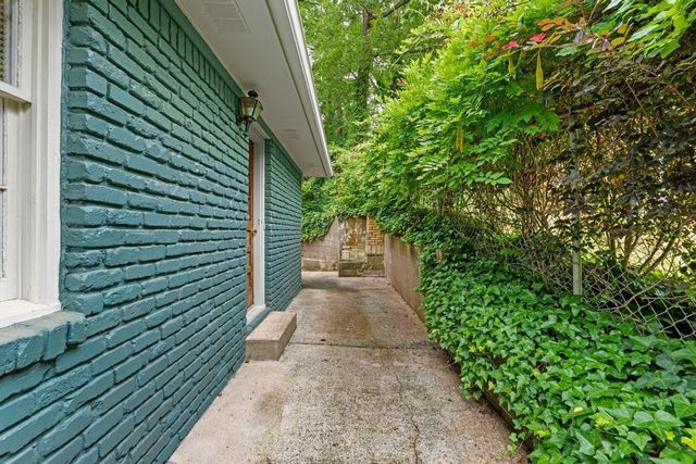 2335 Tilson Circle, Decatur, GA 30032