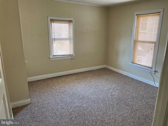 325 AND 327 HOOD STREET, Chambersburg, PA 17201