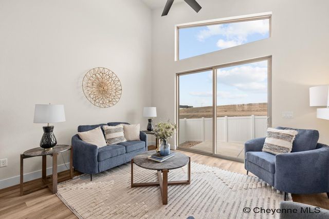 4048 SADDLEBACK LN, Cheyenne, WY 82001