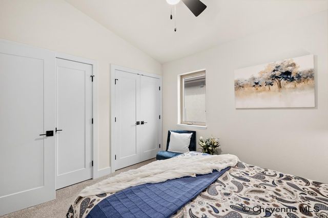 4048 SADDLEBACK LN, Cheyenne, WY 82001