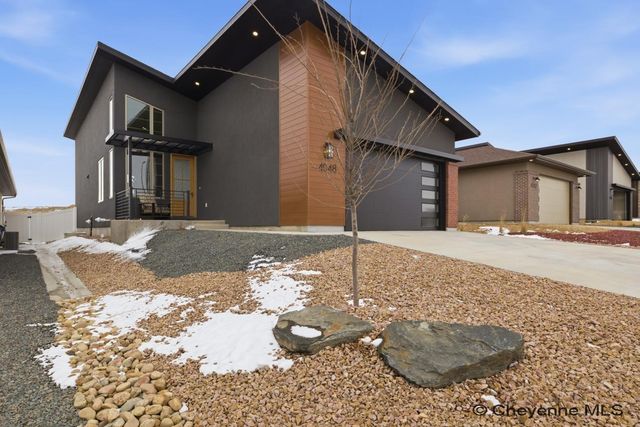 4048 SADDLEBACK LN, Cheyenne, WY 82001