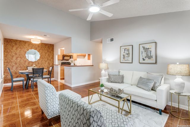 14343 Judson Rd Apt 602, San Antonio, TX 78233