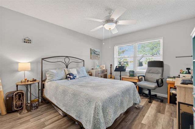 9750 LAKE SEMINOLE DRIVE E, Largo, FL 33773