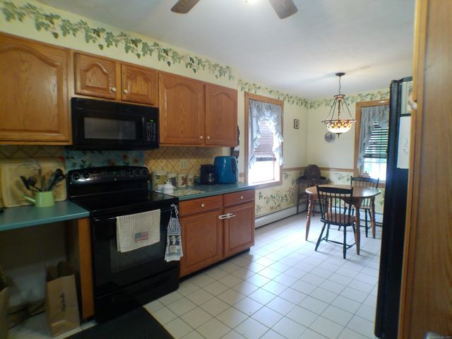 80 Russell Street, Middletown, CT 06457