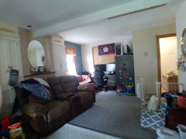 80 Russell Street, Middletown, CT 06457