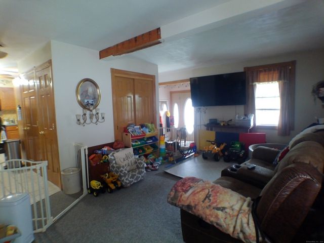 80 Russell Street, Middletown, CT 06457