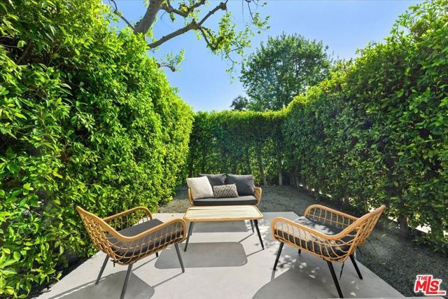 211 S Valley Street, Burbank, CA 91505