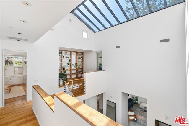 211 S Valley Street, Burbank, CA 91505