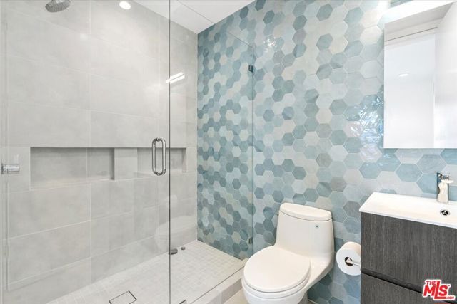 211 S Valley Street, Burbank, CA 91505