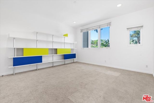 211 S Valley Street, Burbank, CA 91505